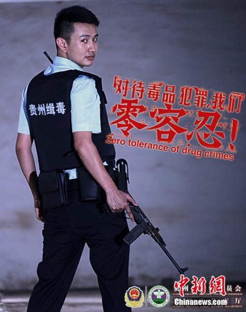 怎么买墨尔本大学文凭毕业证